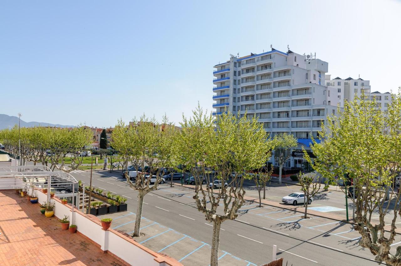 Empuriabrava Apartaments - Nº7 Экстерьер фото