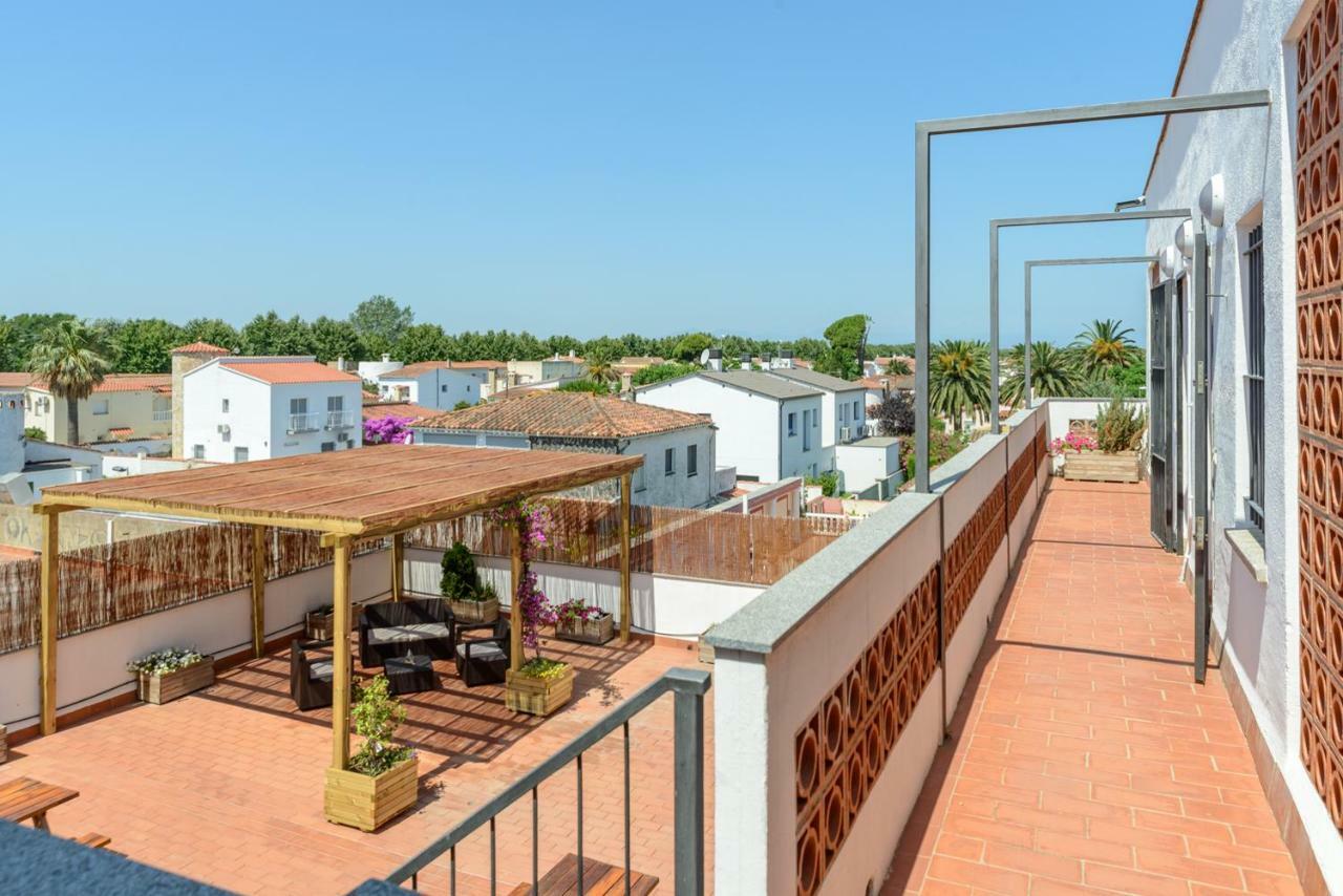 Empuriabrava Apartaments - Nº7 Экстерьер фото